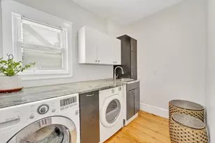 59 Bonair St, Somerville, MA 02145 - Photo 15
