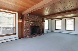 54 Depot St, Dunstable, MA 01827 - Photo 7