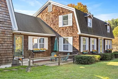 54 Depot St, Dunstable, MA 01827 - Photo 3