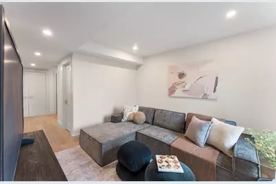 142A Metropolitan, Boston, MA 02131 - Photo 11