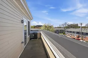 910 Saratoga St, Boston, MA 02128 - Photo 13