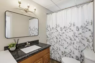 16 Pleasant St, Salem, MA 01970 - Photo 19