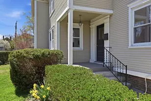 16 Pleasant St, Salem, MA 01970 - Photo 3