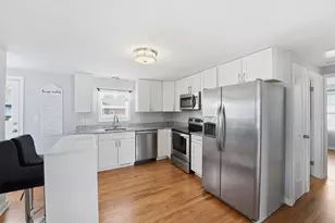 54 Shaw Park Ave, Chicopee, MA 01013 - Photo 11