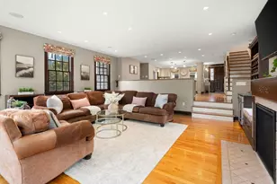 147 Charlton St, Arlington, MA 02476 - Photo 3
