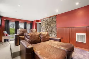 147 Charlton St, Arlington, MA 02476 - Photo 29