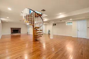 125 Lyman Rd, Milton, MA 02186 - Photo 17