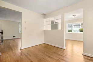 125 Lyman Rd, Milton, MA 02186 - Photo 9