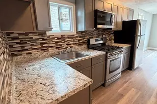 84 Walden St, New Bedford, MA 02740 - Photo 5