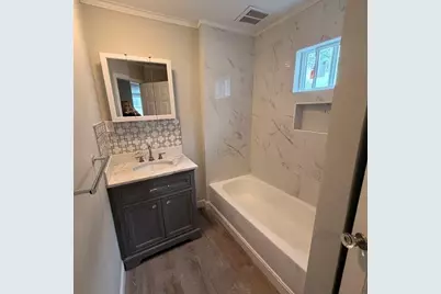 84 Walden St, New Bedford, MA 02740 - Photo 11