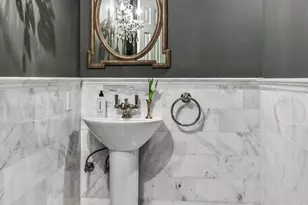 180 Marlborough St, Boston, MA 02116 - Photo 25