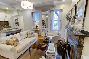 9 Temple St, Boston, MA 02114 - Photo 9