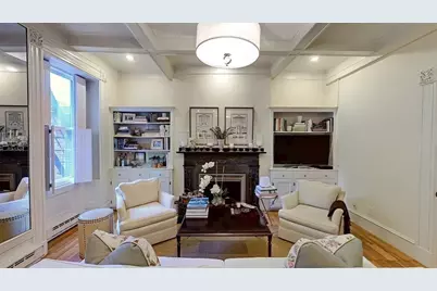 9 Temple St #1, Boston, MA 02114 - Photo 7