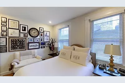 9 Temple St #1, Boston, MA 02114 - Photo 19