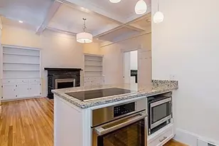 9 Temple St, Boston, MA 02114 - Photo 15