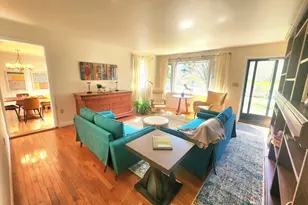 16 E New Lenox Rd, Lenox, MA 01240 - Photo 3