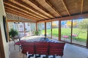 16 E New Lenox Rd, Lenox, MA 01240 - Photo 5