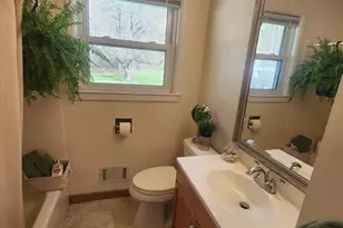 16 E New Lenox Rd, Lenox, MA 01240 - Photo 19
