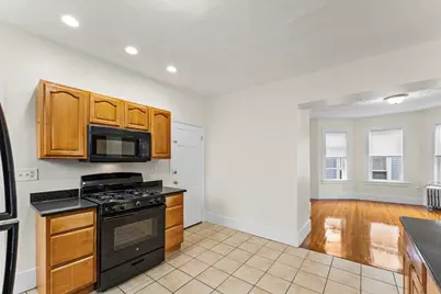 12 Gayland St, Boston, MA 02125 - Photo 21
