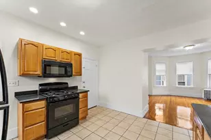 12 Gayland St, Boston, MA 02125 - Photo 21