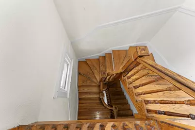 12 Gayland St, Boston, MA 02125 - Photo 11