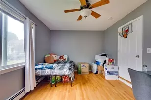 28 Washington St, Stoneham, MA 02180 - Photo 9
