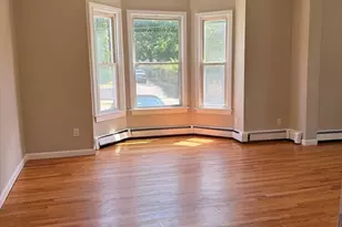 28 Washington St, Stoneham, MA 02180 - Photo 5