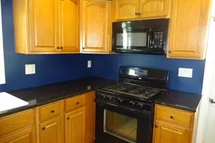 17B Oakley Ave, Bourne, MA 02532 - Photo 7