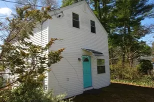 17B Oakley Ave, Bourne, MA 02532 - Photo 3