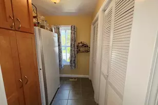 4 Central Ave, Northbridge, MA 01534 - Photo 19
