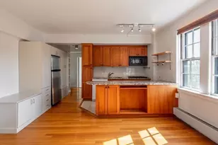 988 Memorial Dr, Cambridge, MA 02138 - Photo 3