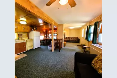 137 Sherwood Dr, Becket, MA 01223 - Photo 3