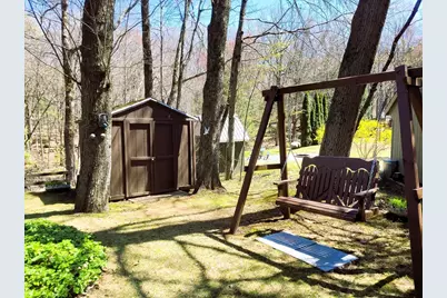 137 Sherwood Dr, Becket, MA 01223 - Photo 21