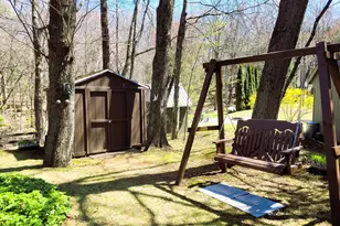 137 Sherwood Dr, Becket, MA 01223 - Photo 21