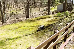 137 Sherwood Dr, Becket, MA 01223 - Photo 15