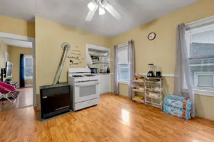 20 Mott St, Worcester, MA 01604 - Photo 7