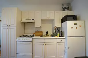 66 Queensberry St, Boston, MA 02215 - Photo 17