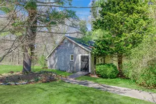 356 Bridge St, Fairhaven, MA 02719 - Photo 7