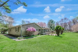 356 Bridge St, Fairhaven, MA 02719 - Photo 9