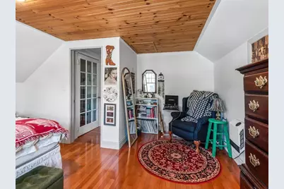 1066 Pleasant Street, Worcester, MA 01602 - Photo 33