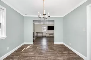 106 Grove St, Reading, MA 01867 - Photo 7