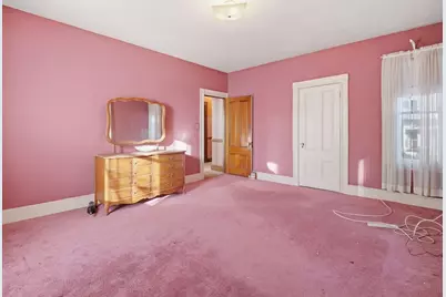 7 Sheldon St, Boston, MA 02131 - Photo 17