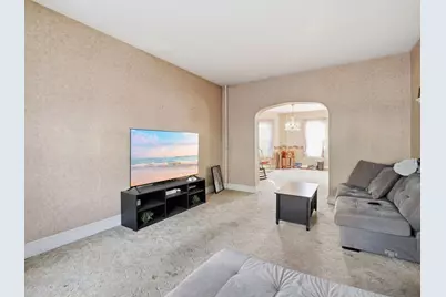 7 Sheldon St, Boston, MA 02131 - Photo 3