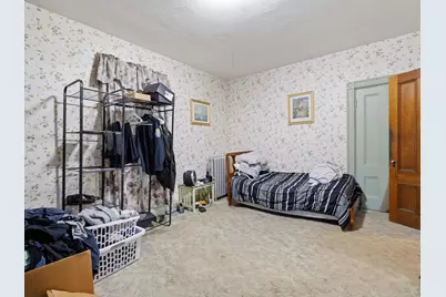 7 Sheldon St, Boston, MA 02131 - Photo 33