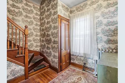 7 Sheldon St, Boston, MA 02131 - Photo 25