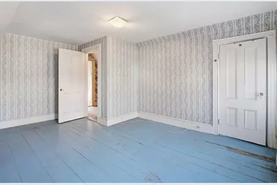 7 Sheldon St, Boston, MA 02131 - Photo 23