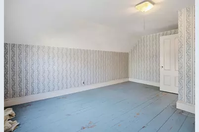 7 Sheldon St, Boston, MA 02131 - Photo 27