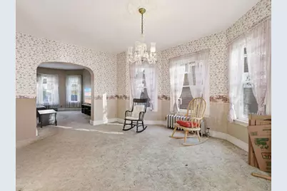 7 Sheldon St, Boston, MA 02131 - Photo 9
