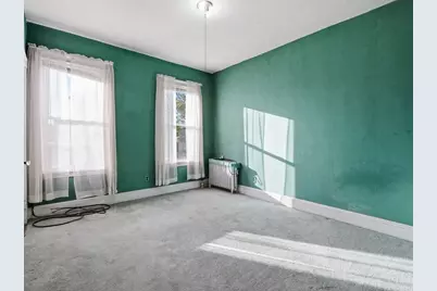 7 Sheldon St, Boston, MA 02131 - Photo 19