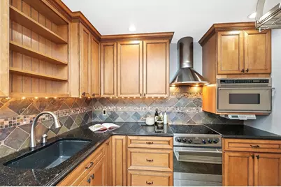 135 Commonwealth Ave #3, Boston, MA 02116 - Photo 7